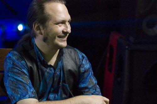 deodan's profile picture. 