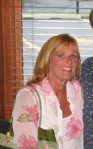 Glenview Real Estate Neighborhood Expert. A Glenview Resident & Top Producing Agent with Coldwell Banker for 20 years. Making Buyers & Sellers Dreams Come True.
