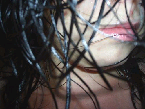 Littelvicky's profile picture. No hagas de alguien una prioridad tuya, cuando solo eres una opción para esa persona... dale prioridad a tu vida.