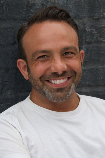 mr_wonderland's profile picture. Artist, Designer, Small Business Owner and beauty guru at Wonderland Beauty Parlor