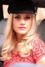 Elektra_Luxx's profile picture. The world famous porn star, all-around sexpot and, um, mother-to-be. I also happen to be a star of the upcoming movie WOMEN IN TROUBLE!