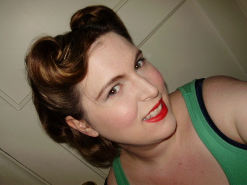 Software Specialist, 501st / RSO member, Sorority Alumna. Oh, and a great big geek.