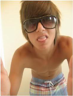 damn_noah's profile picture. 