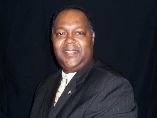 MalPetteway's profile picture. Up and coming Science Fiction Author. Retired Air Force Officer. Now a Senior Military Analyst at the Pentagon