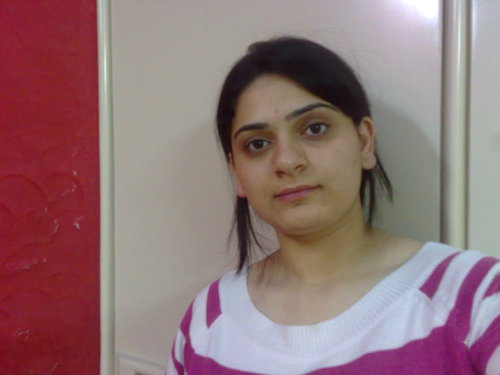 RadhikaSarin's profile picture. 