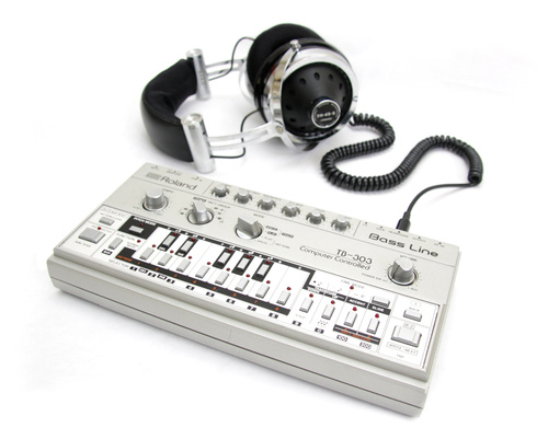 Output9's profile picture. Alternative Dance Music DJ/Producer/Label 
https://t.co/r2Id5T9oMl
https://t.co/XU1PILRlxA