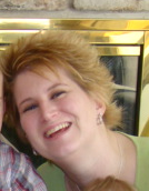 amypinkpigs's profile picture. 