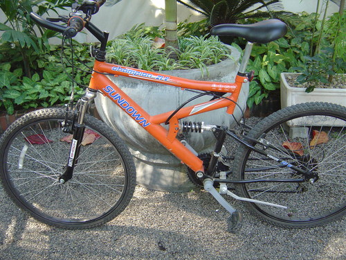 A Cidade do Rio de Janeiro tem hoje a maior malha cicloviária do País, com 140km de extensão, e a manutenção, conservação, respeito as leis? vamos cobrar!