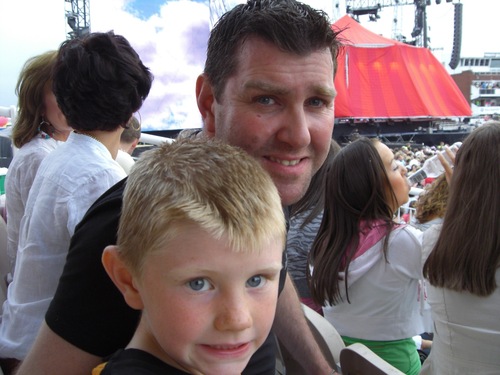 dazzatenerife's profile picture. 