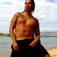 Adrian Avila (@ffeel) 's Twitter Profile