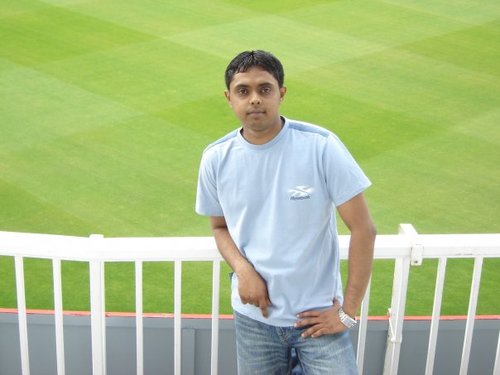 asmy2000's profile picture. 