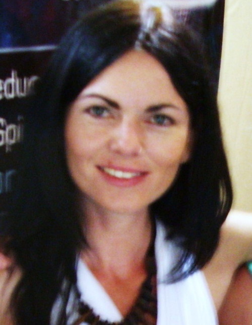 ExpandingLight's profile picture. Naturopath & Yoga Teacher. I love yoga & dance, travel, personal growth & consciousness, quantum physics & just BEING. I like 2 keep tweets real & uplifing!