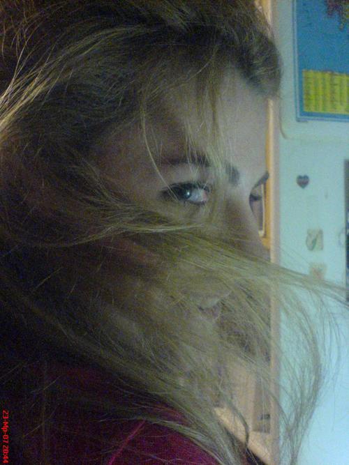 zeta_ta_ta's profile picture. 