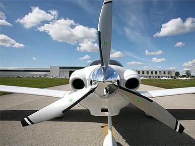 Las Vegas' Premier Flying Establishment
