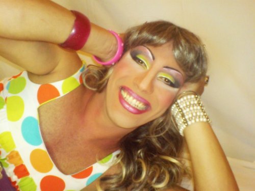Uma drag caricata