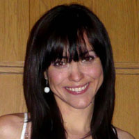 amyhuster's profile picture. 