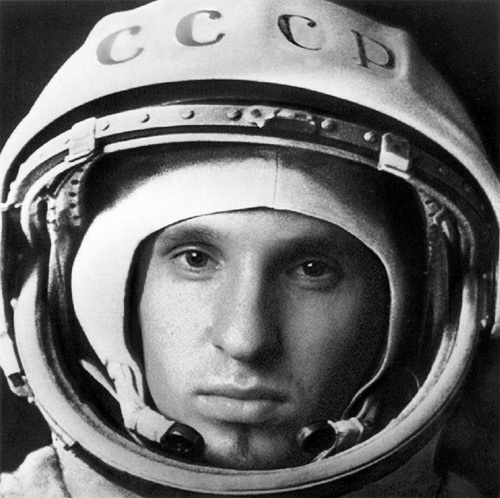 tebeinteresno's profile picture. .