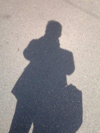 バブル世代の会社員です。ドラゴンズを応援してます。息子の誕生とともに飲酒、賭け事、ゴルフ等から遠ざかり最後に残ったのが読書ですが、本の保管場所がないのが悩みです。家族が寝静まった２３：００－２５：００ぐらいにつぶやきます。