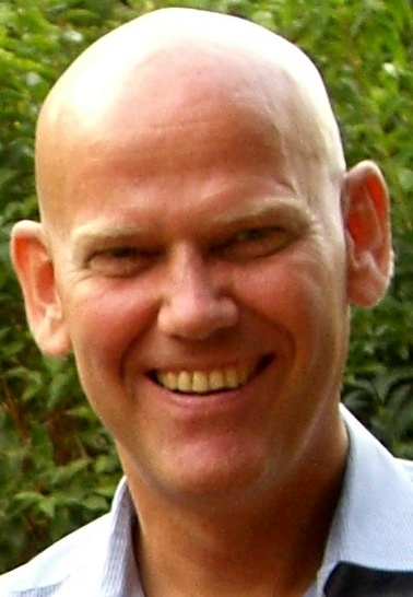 30+ yrs experience in Software, IT & Telco, sales/marketing & general mgmt. I've passion for delivering high value to enterprises that improves revenue/profits.