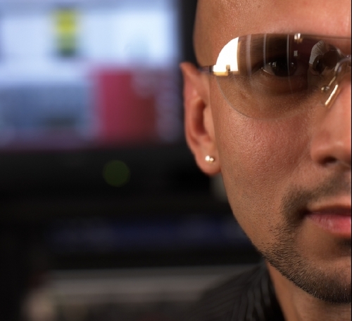 IconAlexander's profile picture. I squeeze repressed emotions out of people by pumping audiowaves in their eardrums at loud volumes.. I also teach others how to do the same.