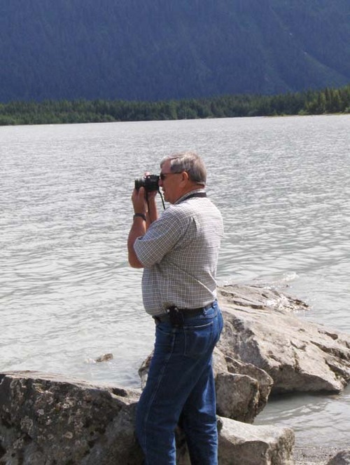 mrklindt's profile picture. 77 yoa farmer living on the farm I moved to in 1948 with parents. Married wife in 1963, two grown children. Retired from MSHP-CVO in 2005.