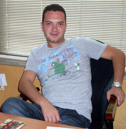 simarikli's profile picture. 