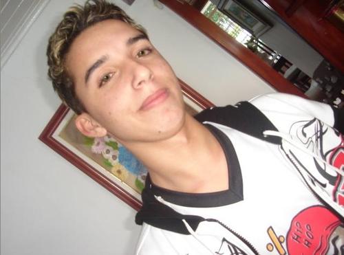 Eu sou aquilo que sou, se você quiser saber quem eu sou, seja como sou.