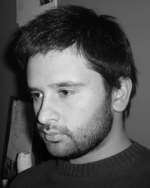Psicólogo Organizacional y Magíster en Gestión de Personas.