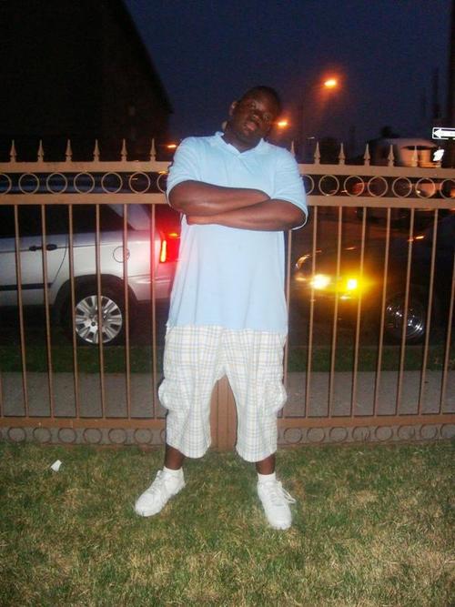 im fun to be with and very down to earth LG till my eyes bleed