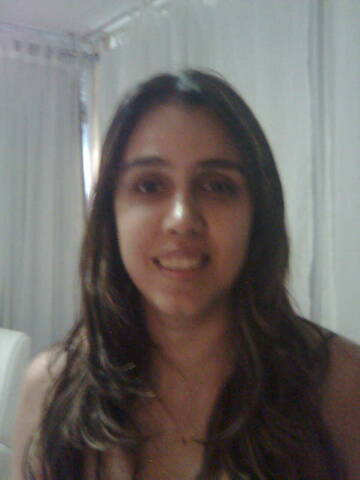 georgia_alves's profile picture. 