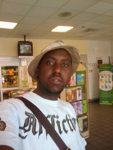 pillpopper82's profile picture. haitian american live in the heart of atlanta, party form M-S, 6feet slim body with a big head