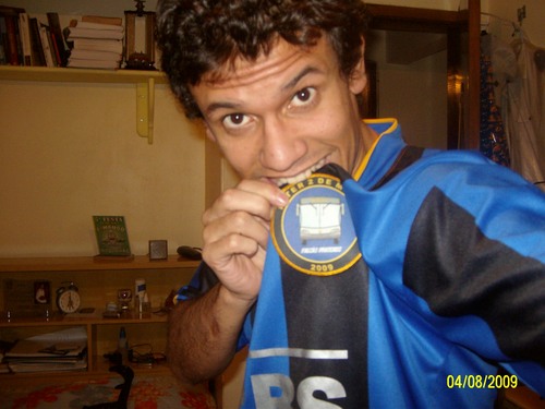 thi_parazinho's profile picture. 