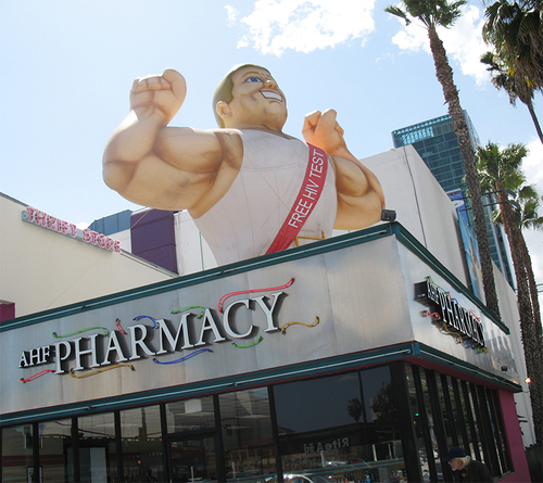 96¢ of every dollar AHF earns goes to the care and treatment of people living with HIV/AIDS