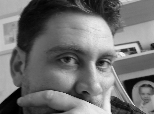 gand32's profile picture. If the whole world woz a forest, wot tree would you be??????!!!!!!!