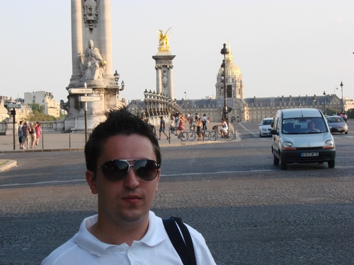 DevOps engineer with interest in Kubernetes and the whole CNCF ecosystem.