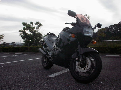 バイクにチワワ、時々短歌、 珈琲甘党コアラのマーチ