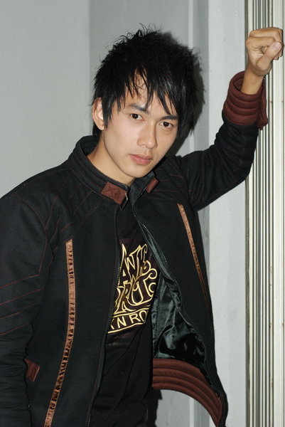 kikipratama1988's profile picture. 