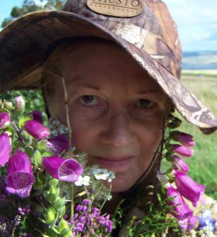 TuppyOwens's profile picture. Founder of Outsiders, SHADA, Sexual Respect Tool Kit, TLC Trust . Qualified sex therapist &  author. Runs the Sex and Disability Helpline. Want to help?