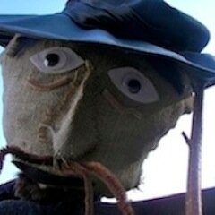 rhiannon_e_w's profile picture. a haggis a day keeps the doctor away :-)