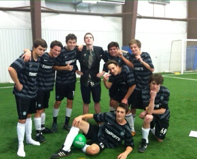 togahonestyhour's profile picture. Direct message me your thoughts on SSHS students http://t.co/9xDoshNjos