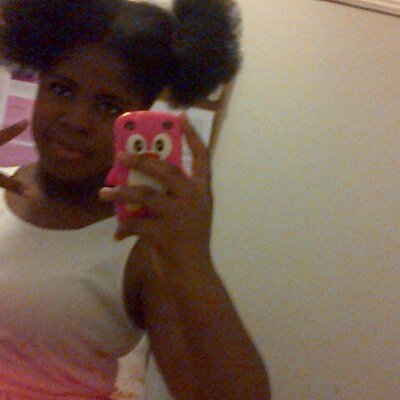 Profile Picture of Paige,peters-hibbert (@ShaniaHibbert) on Twitter
