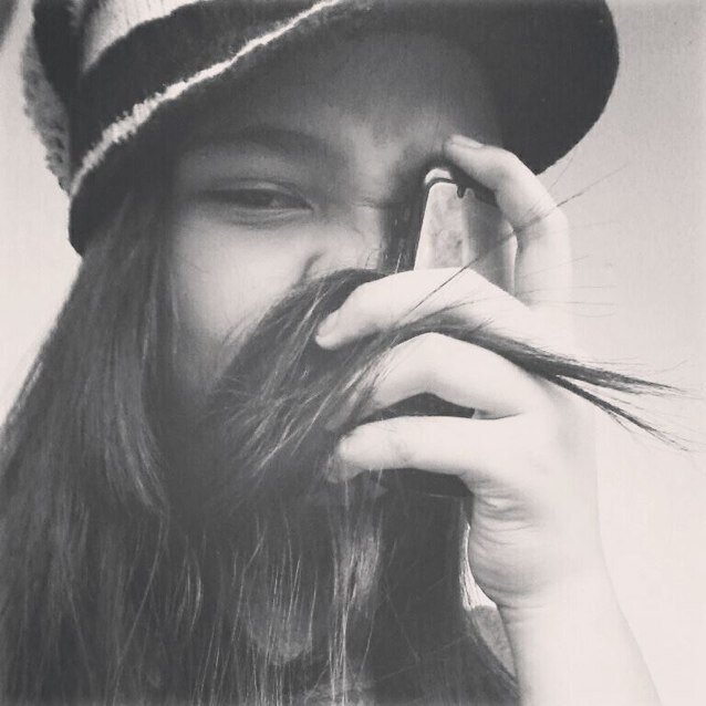 Im Connie chelsea emily. i love @ChindaiGloria . she's followed me on 06/05/13