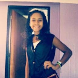 Skrillex-  Venezuela- Deadmau5- Justin Bieber-Rap-Dancehall-Reggae *u*     Si me sigues te Sigo asi de Sencillo♥
