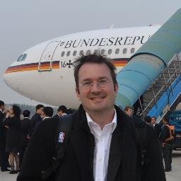privat hier; Journalist beim @tagesspiegel. Interesse an Asien, Basketball, China, @VfB, @TSV1860, Team Vorsicht