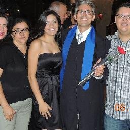 Funcionário público do estado de São Paulo. Professor de Matemática.
DEUS, PÁTRIA, FAMÍLIA E CONSERVADOR DE DIREITA.