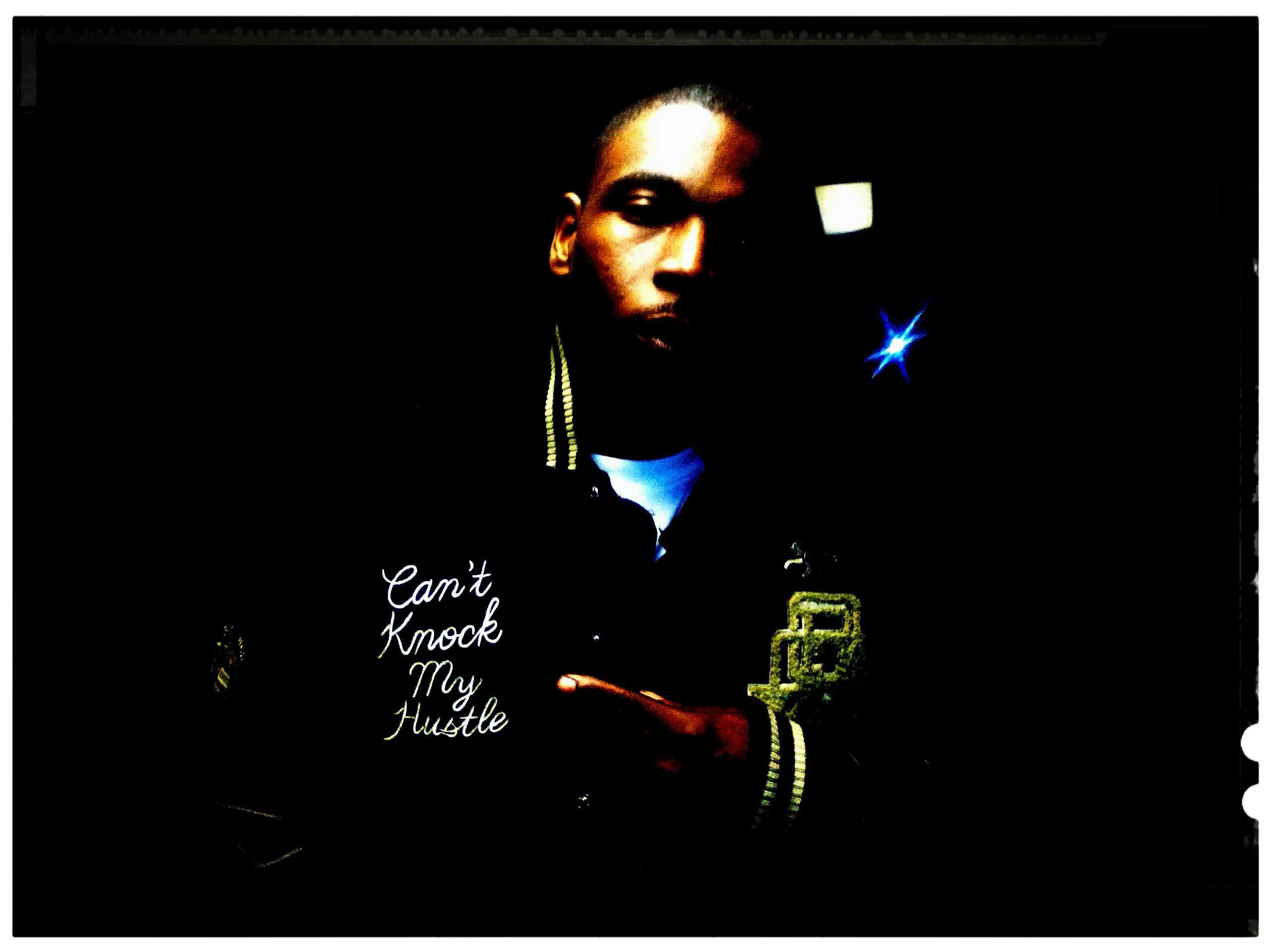 CEO HEADZUP ENT LLC\ CEO OF DOPEKIX LLC        http://t.co/jSUPtVL5Jj  REAL HIP HOP