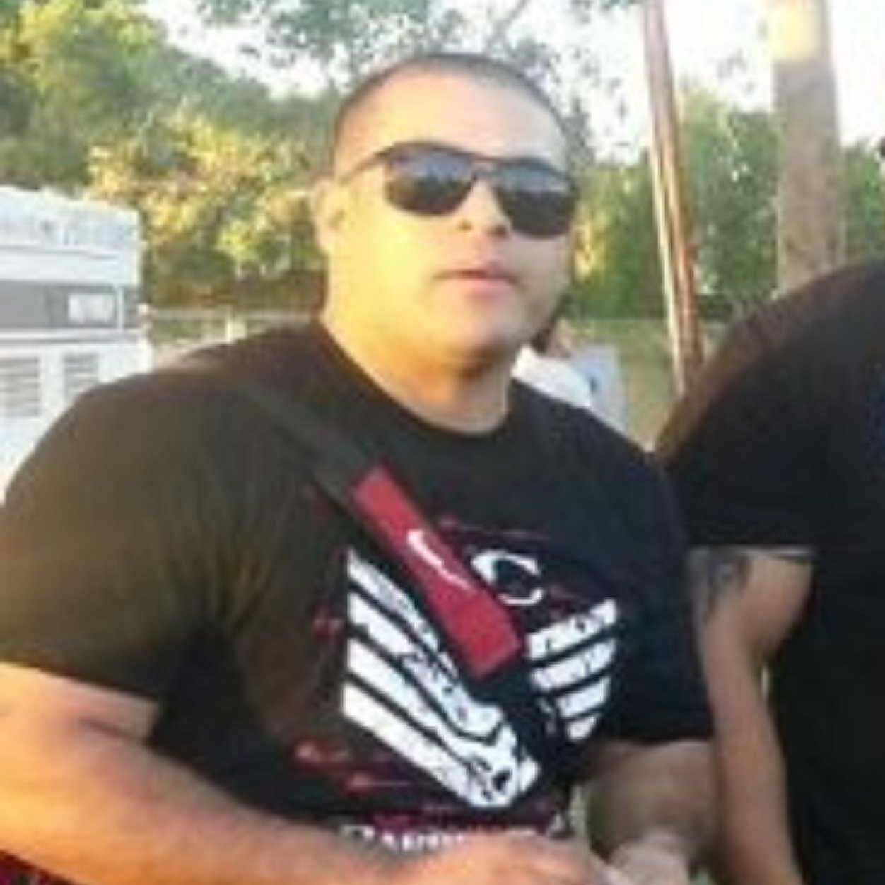Hi, my name ia adrian zamora. I am a 28 year old boxing trainer/former usa amatuer boxer! Adrianzamora96@yahoo.com