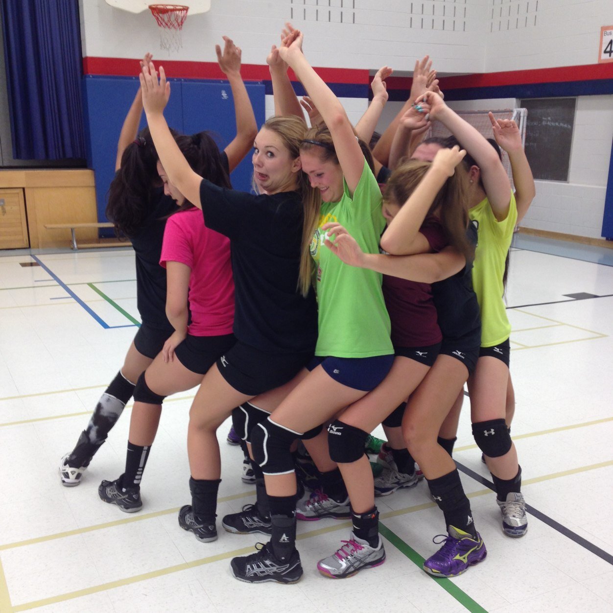 Competitive rep team in the Ontario Volleyball Association. OVA D2T1 5th. VC D2T2 3rd. ECC D2T1 Champs. No pain, no gain, no complain. One team. Hoo-rah.