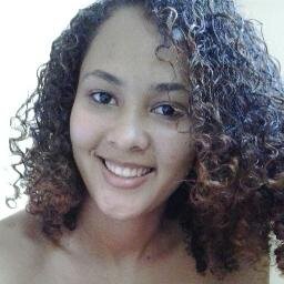 O mundo te derruba, Deus te levanta.
CACHEADA #muito feliz#casada# segue vc