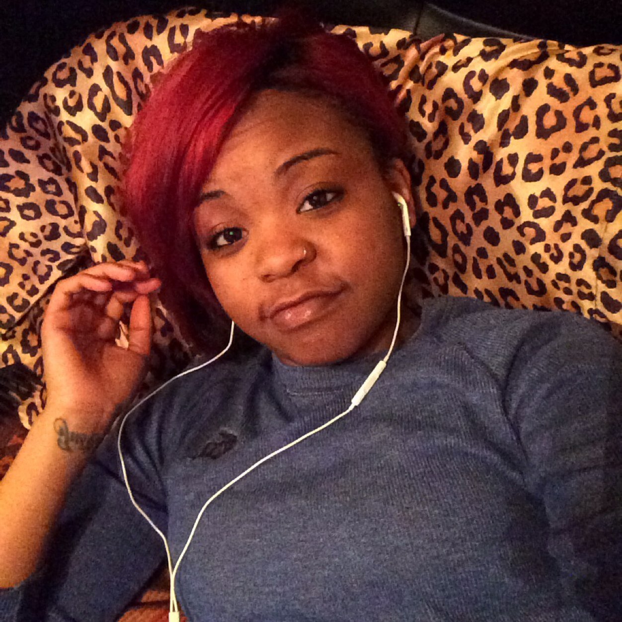 Single, follow me